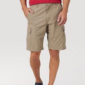 Wrangler 5 Star Premium Military Dark Khaki Cargo Cotton Shorts 44 NWT 10 Inseam